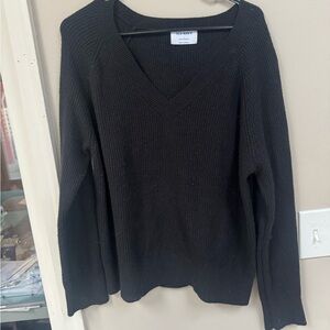 Old Navy Black V Neck Knit Sweater